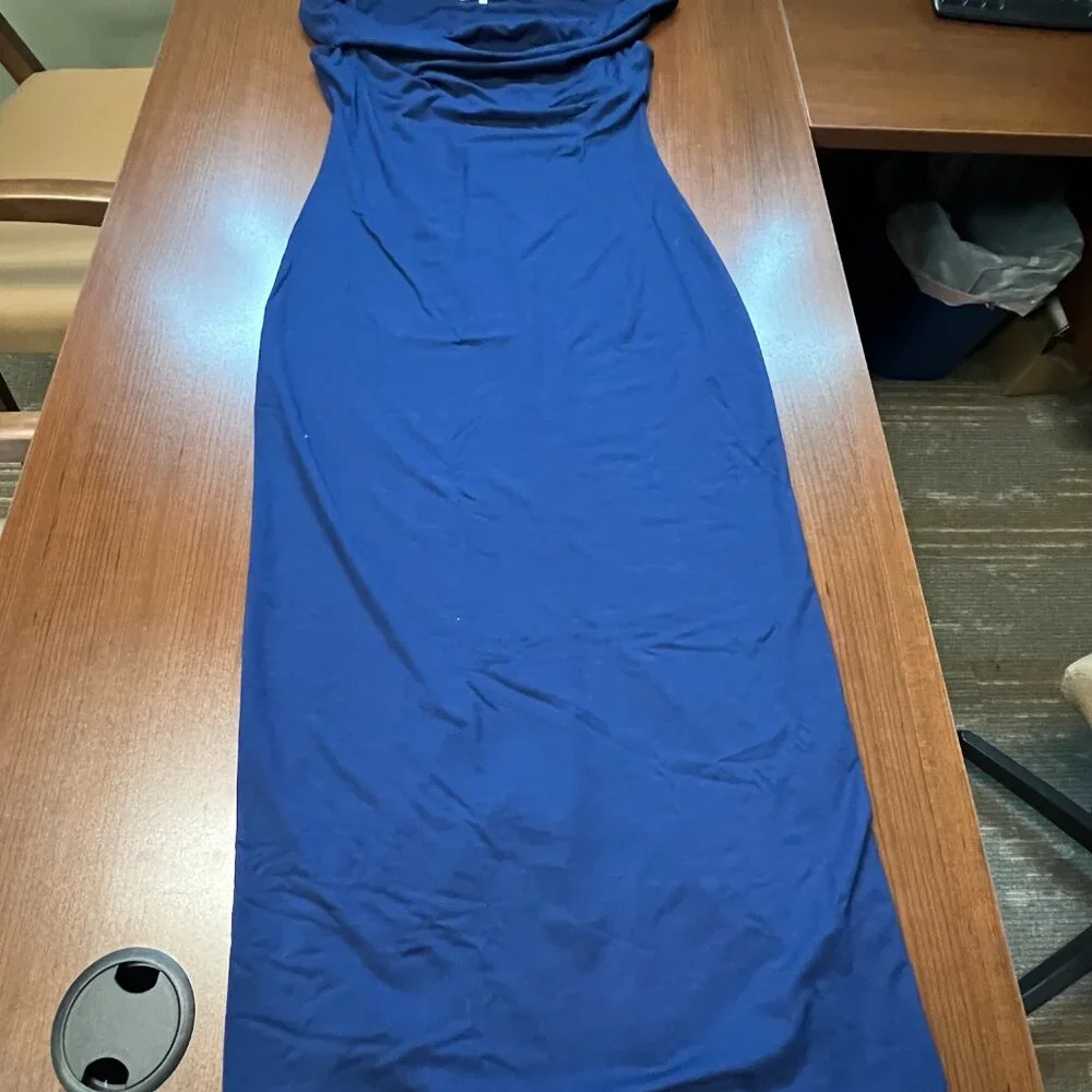 Reformation Blue Off The Shoulder Stretch Jamen Knit Midi Dress M Danube - Picture 6 of 7